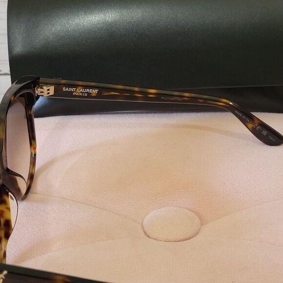 NWOT Yves Saint‎ Laurent Square Sunglasses 58mm Italian Made main image 4
